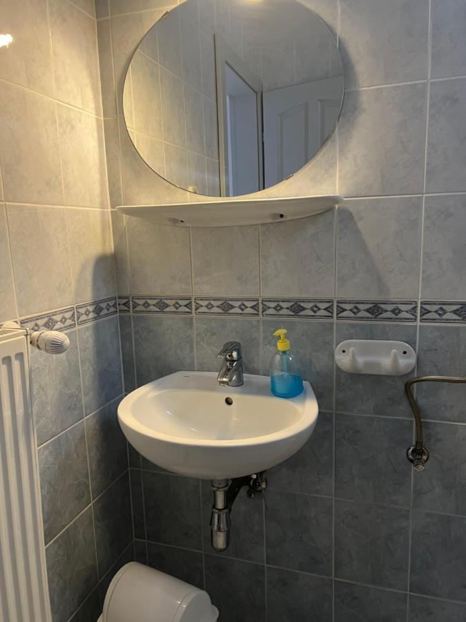 Misleny Home Kozarmisleny Exteriör bild